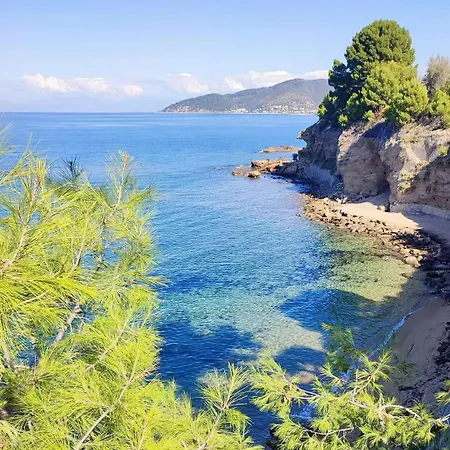 Dea Πανσιόν Castellabate